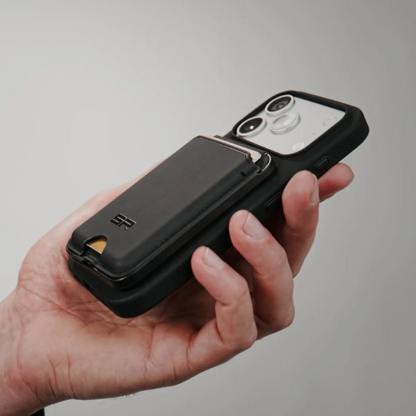 Fast magnetic attachment